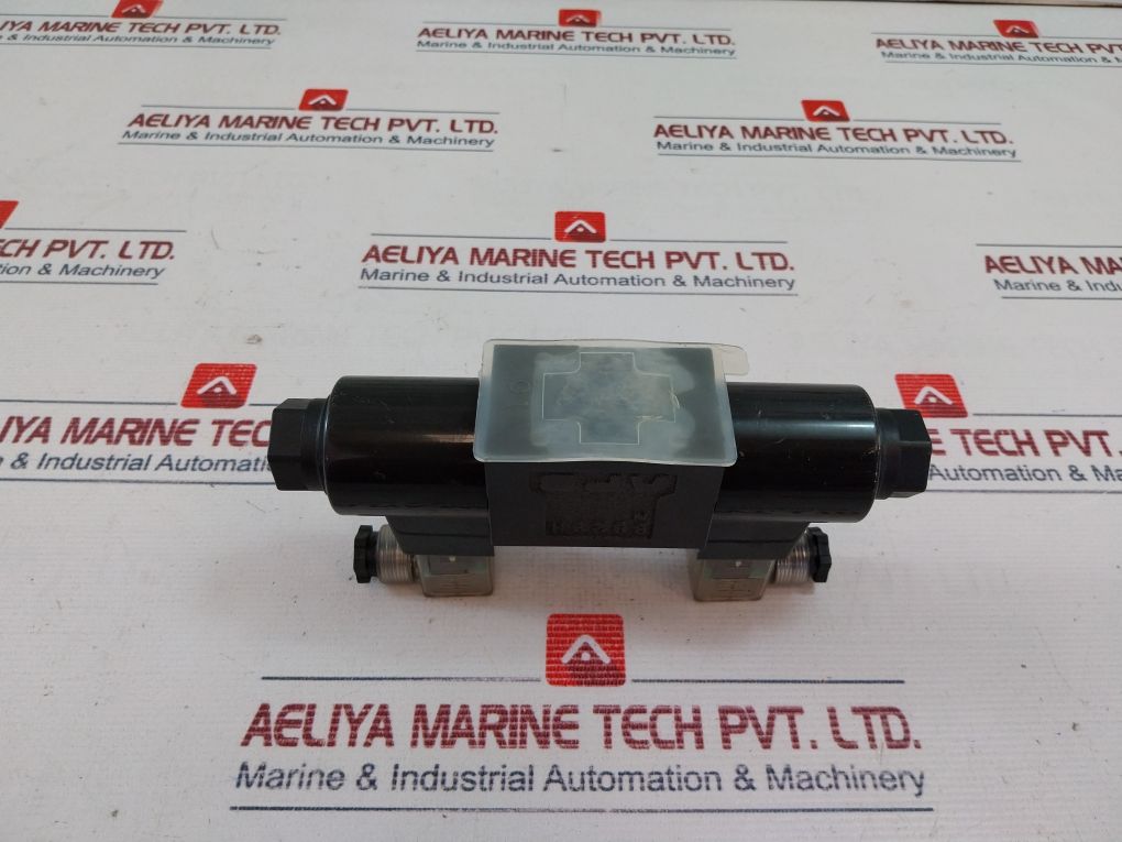 Yuken Dsg-01-3C4-d24-ni-70 Directional Valve