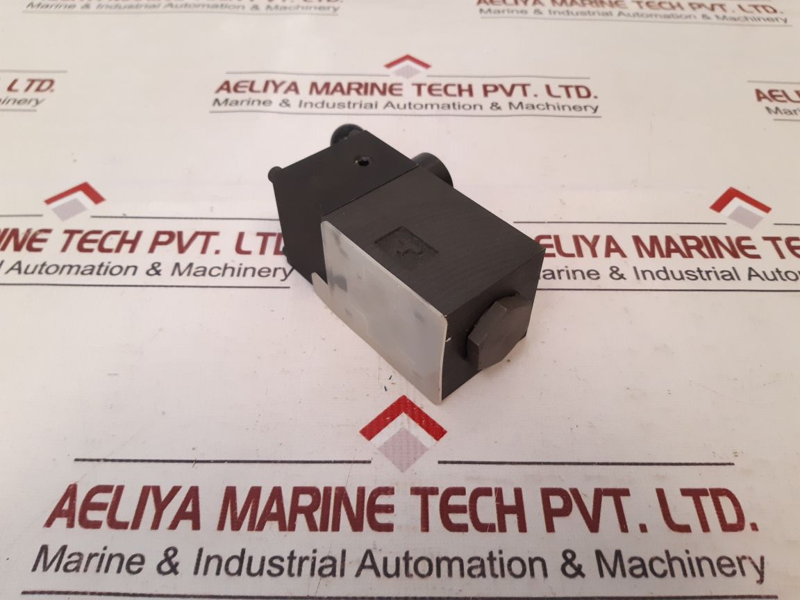 Yuken Kogyo Dmg-01-3D4-10 Directional Valve