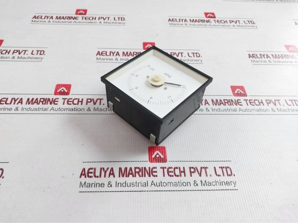 0-10 Bar Analog Panel Pressure Meter With New Condition