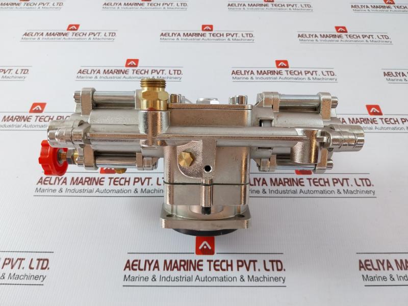 0-140 Bar 0-14 Mpa High Pressure Portable Power Sprayer With Guage