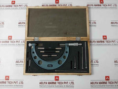 0-150 X 0.01Mm Micrometer With Adjustable Anvils Set 0 To 45