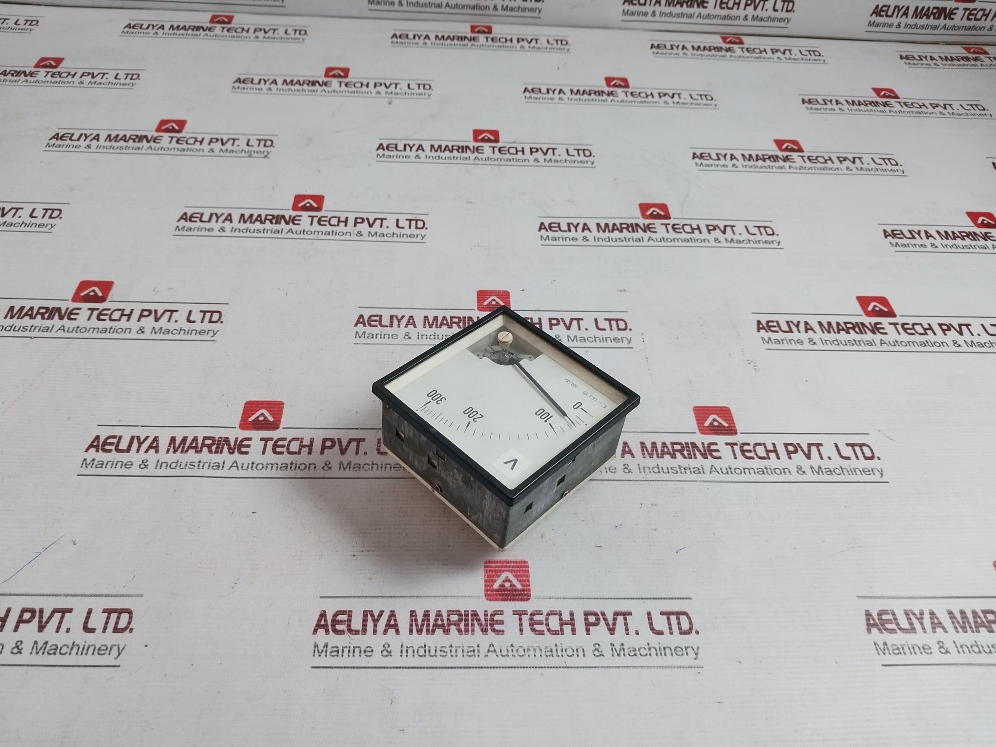 0-300V 300/5A Analog Voltmeter 5-55Hz