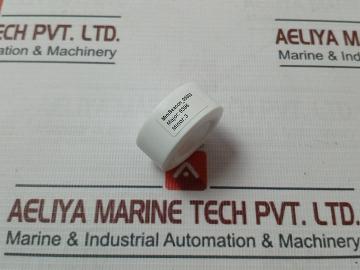 00003 Round Shape White Case Mini Beacon Unit