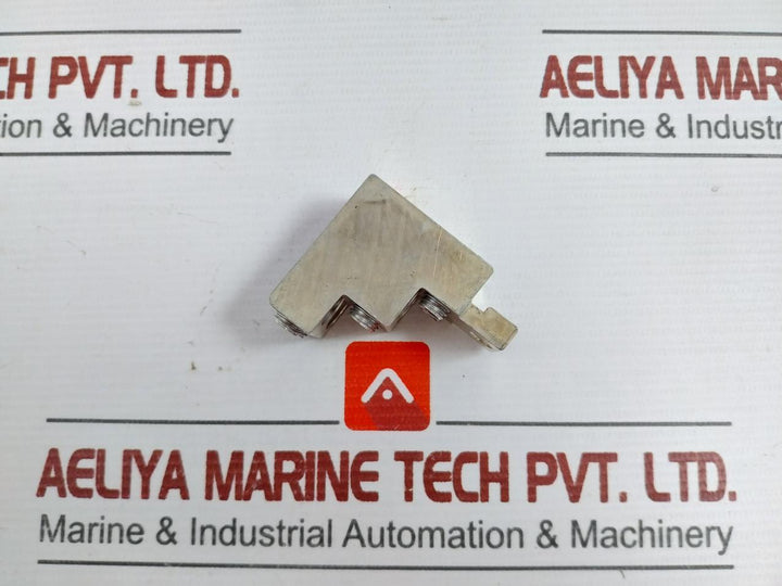 000061328 New Condition Plate For Hydraulic Block