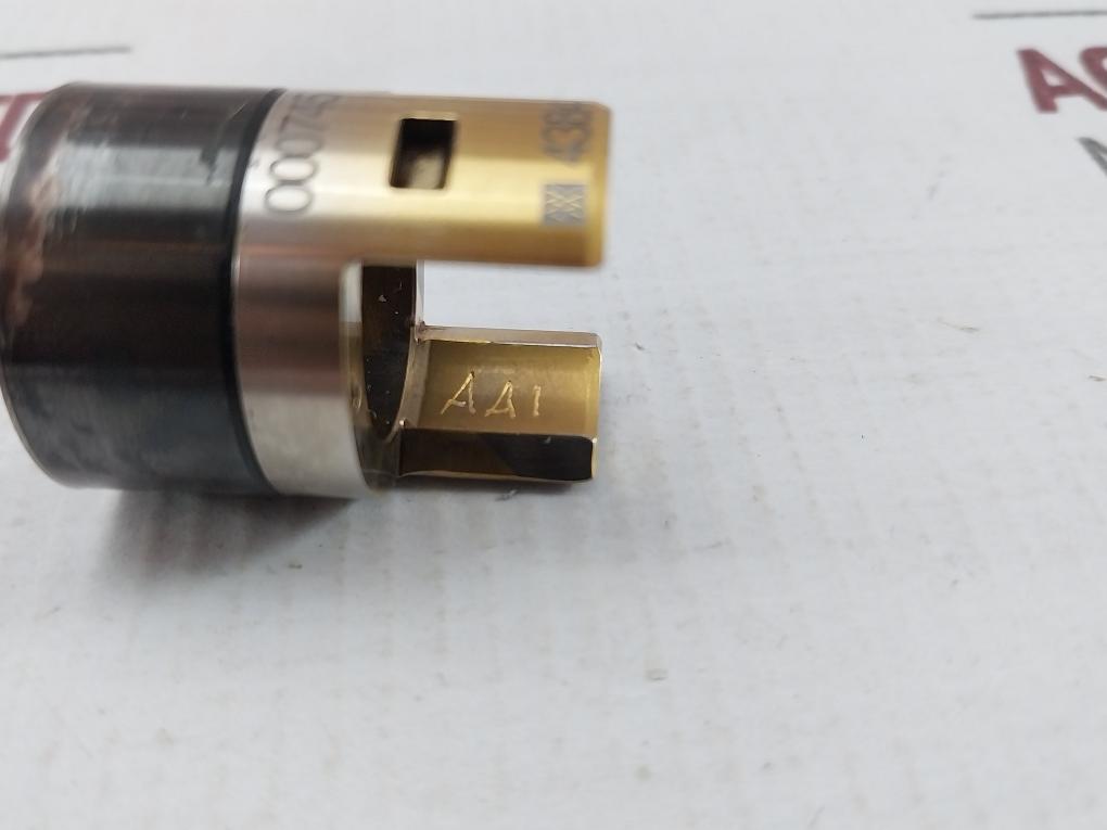 000745 4384 Precision Machine Component