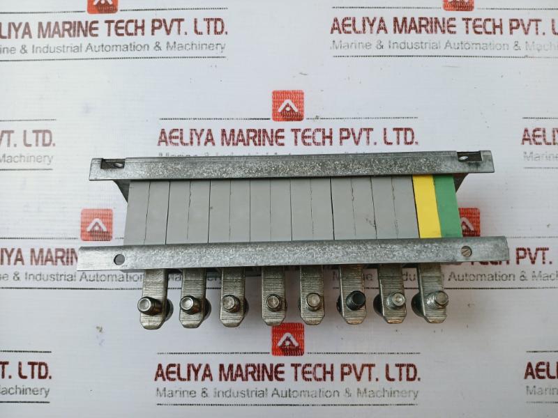 00431738 Multi-way Terminal Block