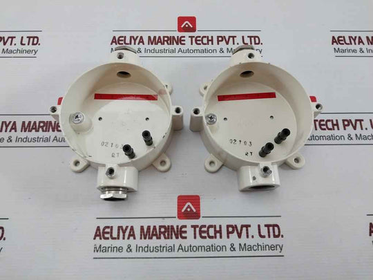 02103 Rt Detector Base Mounting Socket