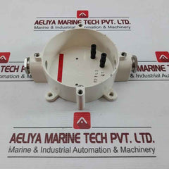02103 Rt Detector Base Mounting Socket