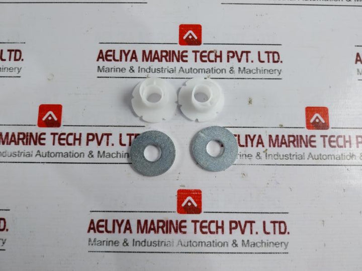 034505550 Rubber Sleeve with Hose Clip