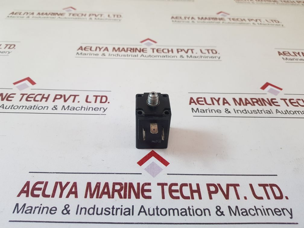 0400 B 12,0 FKM Solenoid Valve 230V 50-60HZ8W