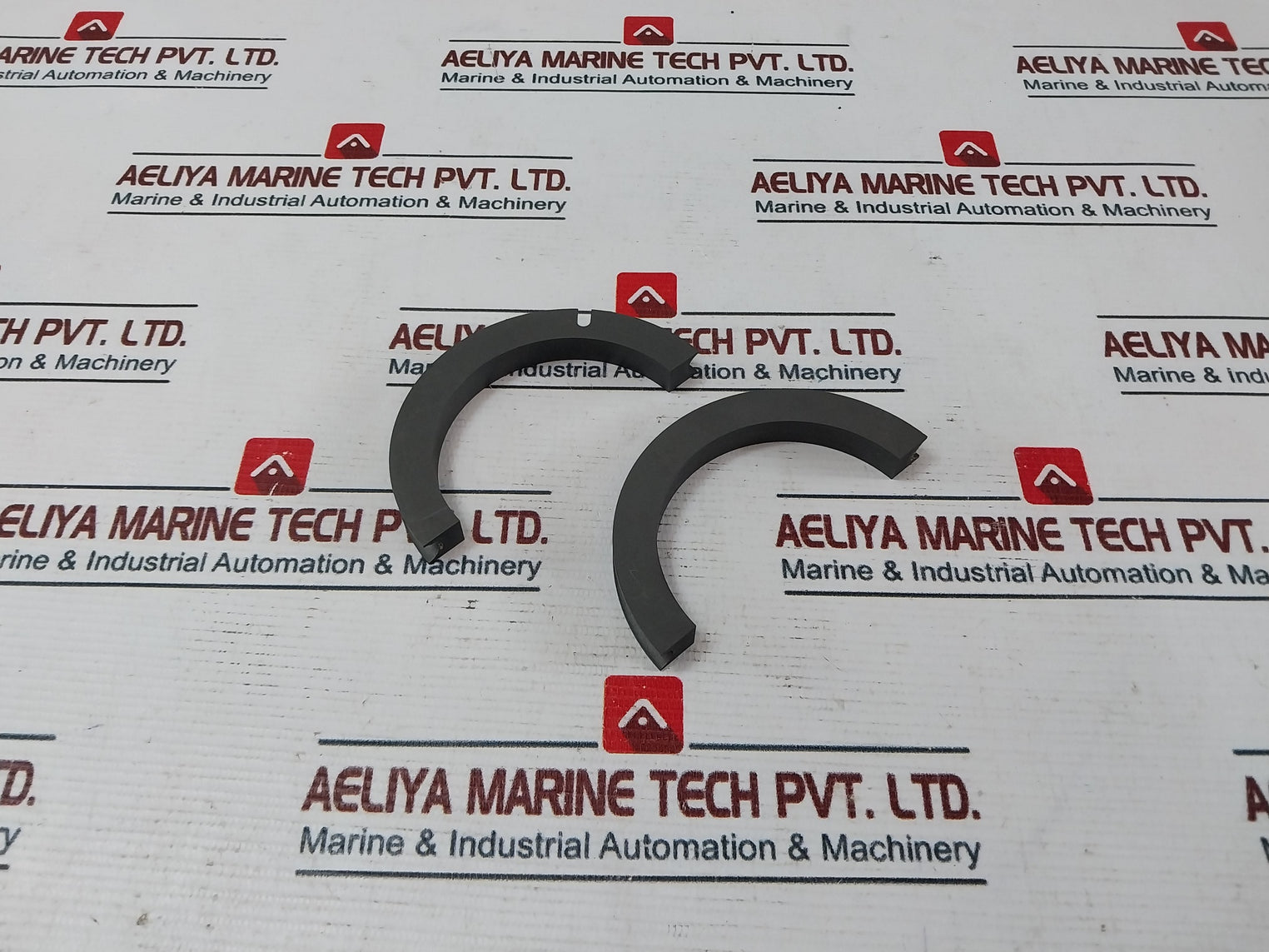 05049907/1 Carbon Ring Set