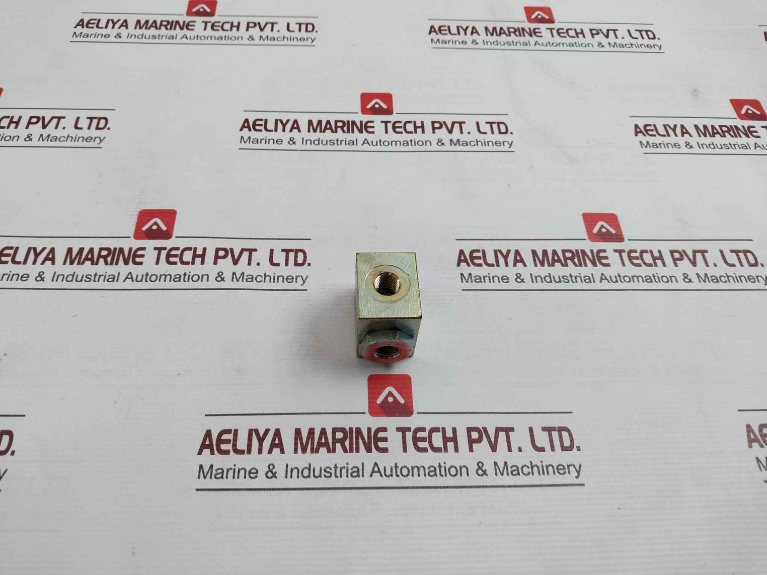 0Cukab1915-a Shuttle Valve 182-0421