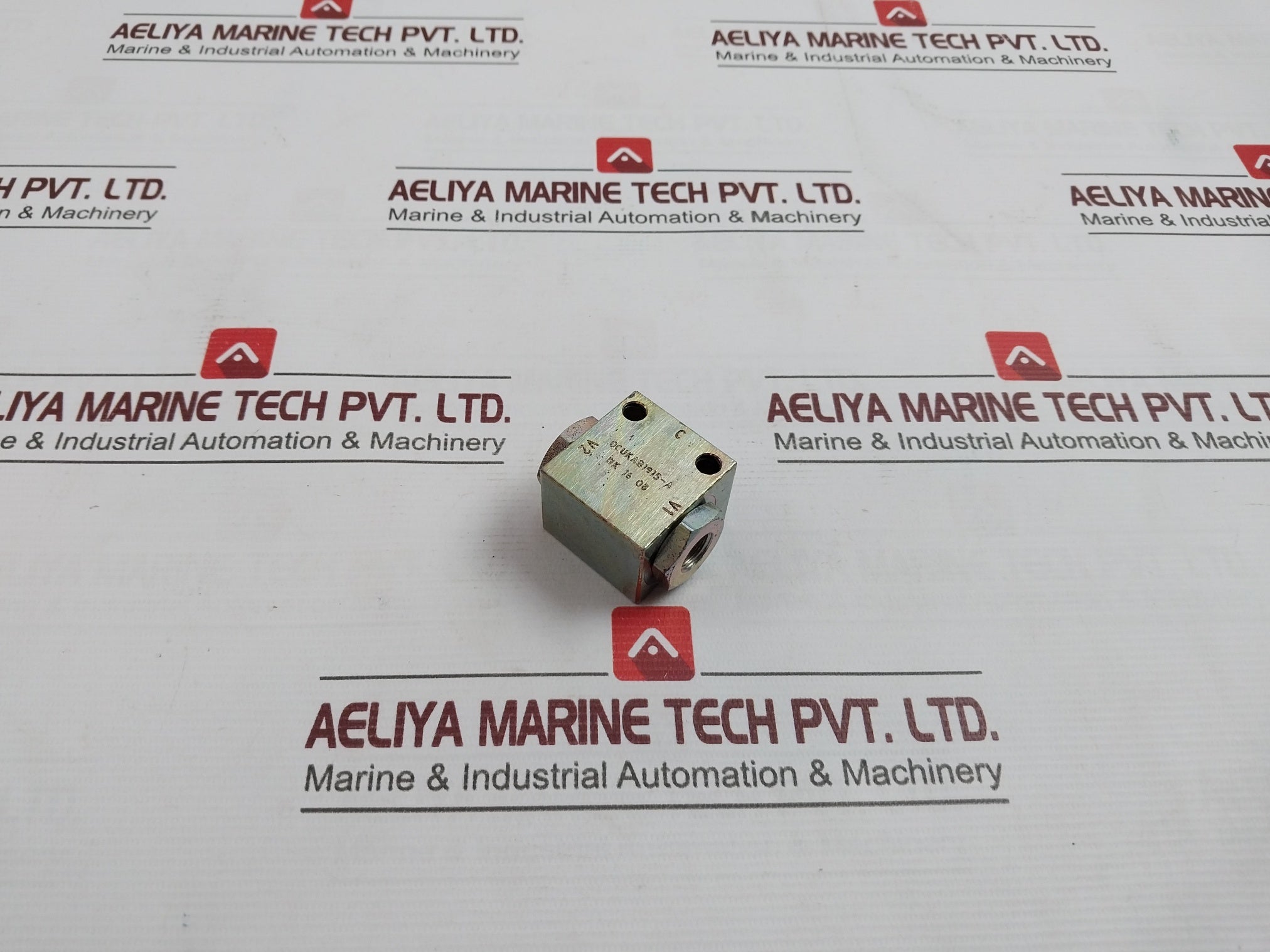 0Cukab1915-a Shuttle Valve 182-0421