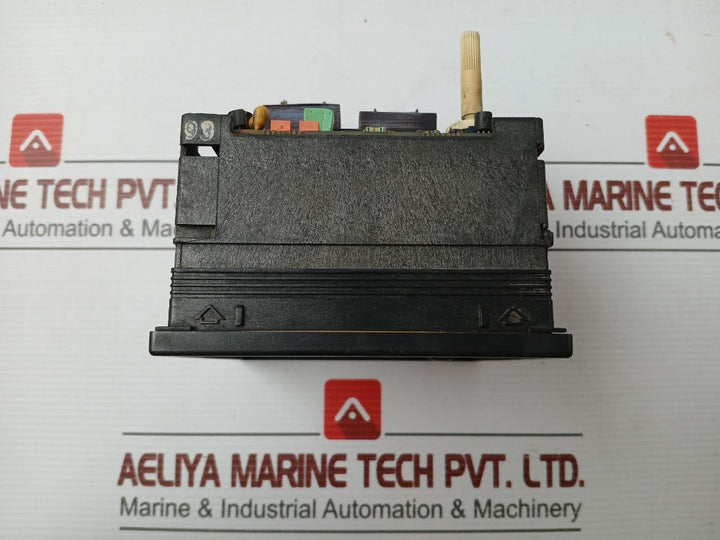 0 To 10 ∞MΩ Analog Panel Meter Internal Resistance(Ri)-220Kohm Brand Deif 300V 10A