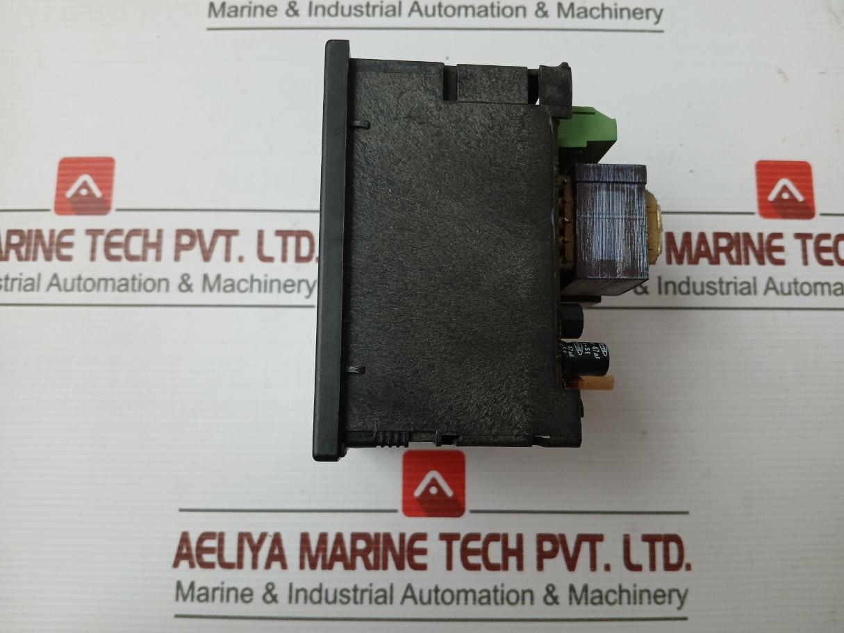 0 To 10 ∞MΩ Analog Panel Meter Internal Resistance(Ri)-220Kohm Brand Deif 300V 10A