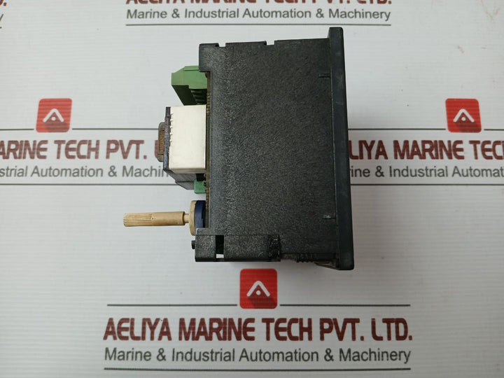 0 To 10 ∞MΩ Analog Panel Meter Internal Resistance(Ri)-220Kohm Brand Deif 300V 10A
