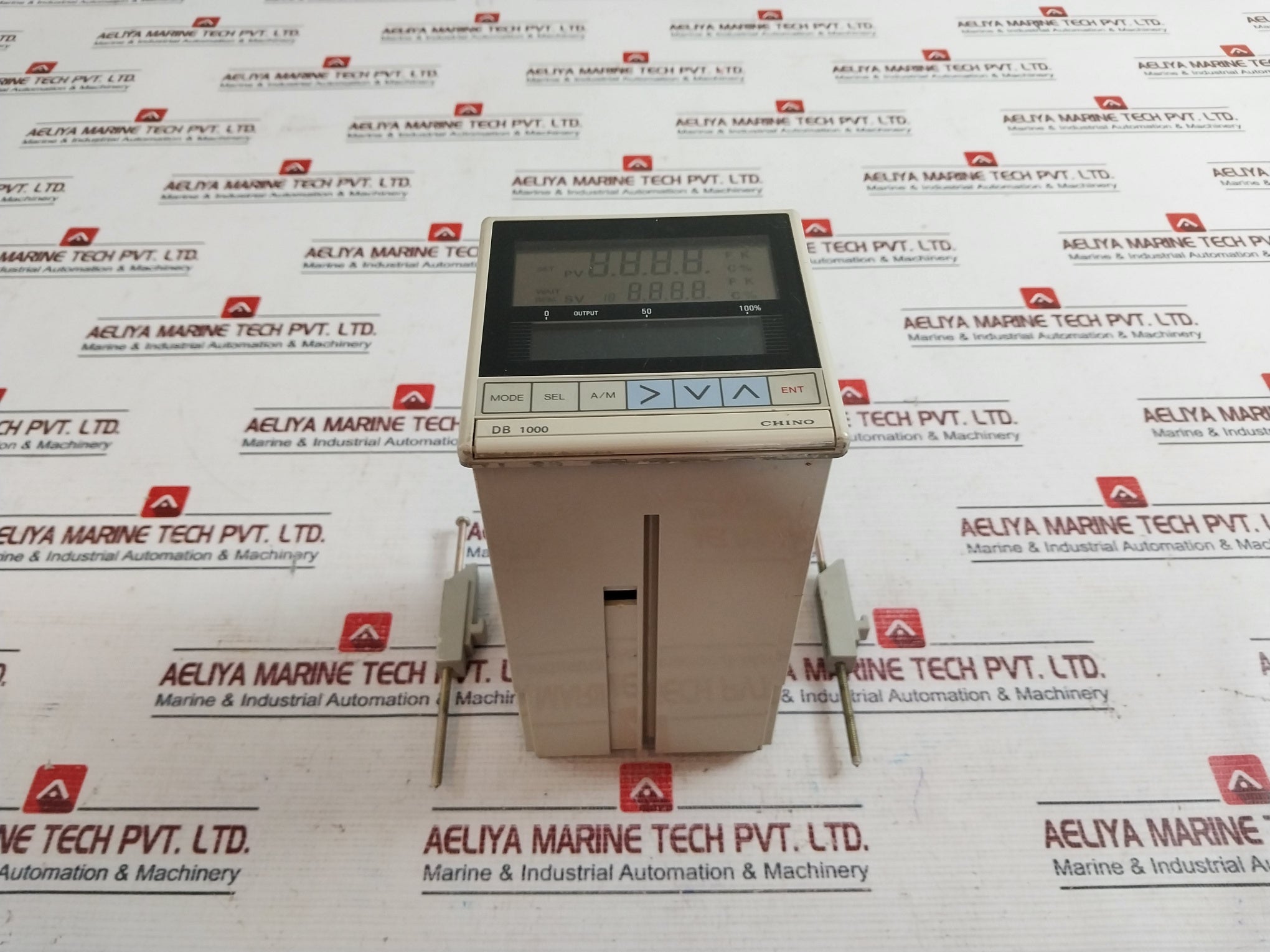 Chino Db1000 Digital Indicating Controller Db1120-f000 1A 100Vac 50Ma