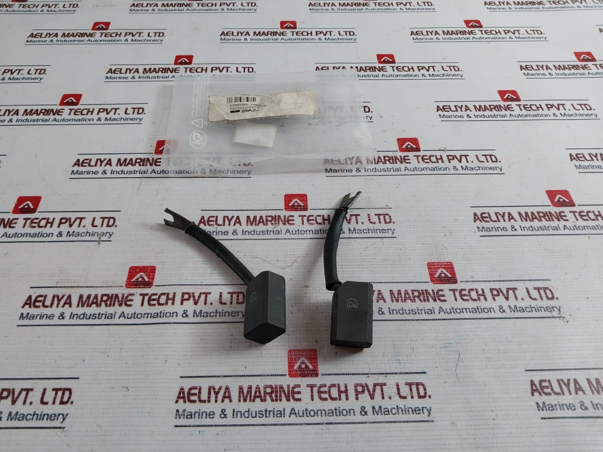 Lot of 4X EP215 Brush Generator