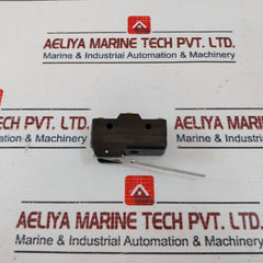 Honeywell Bzc-2Rw80-a2 Industrial Snap Action Switch, Hinge, Lever 15A/600Vac