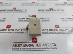 Iskra G3-2 industrial thermostat