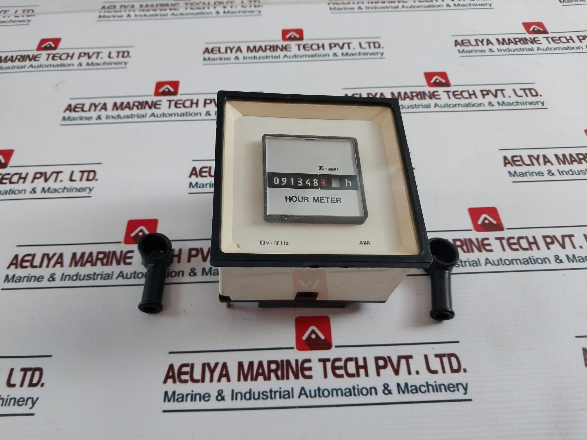 ABB DC-QUARZ 100v-60 Hz Hour Meter