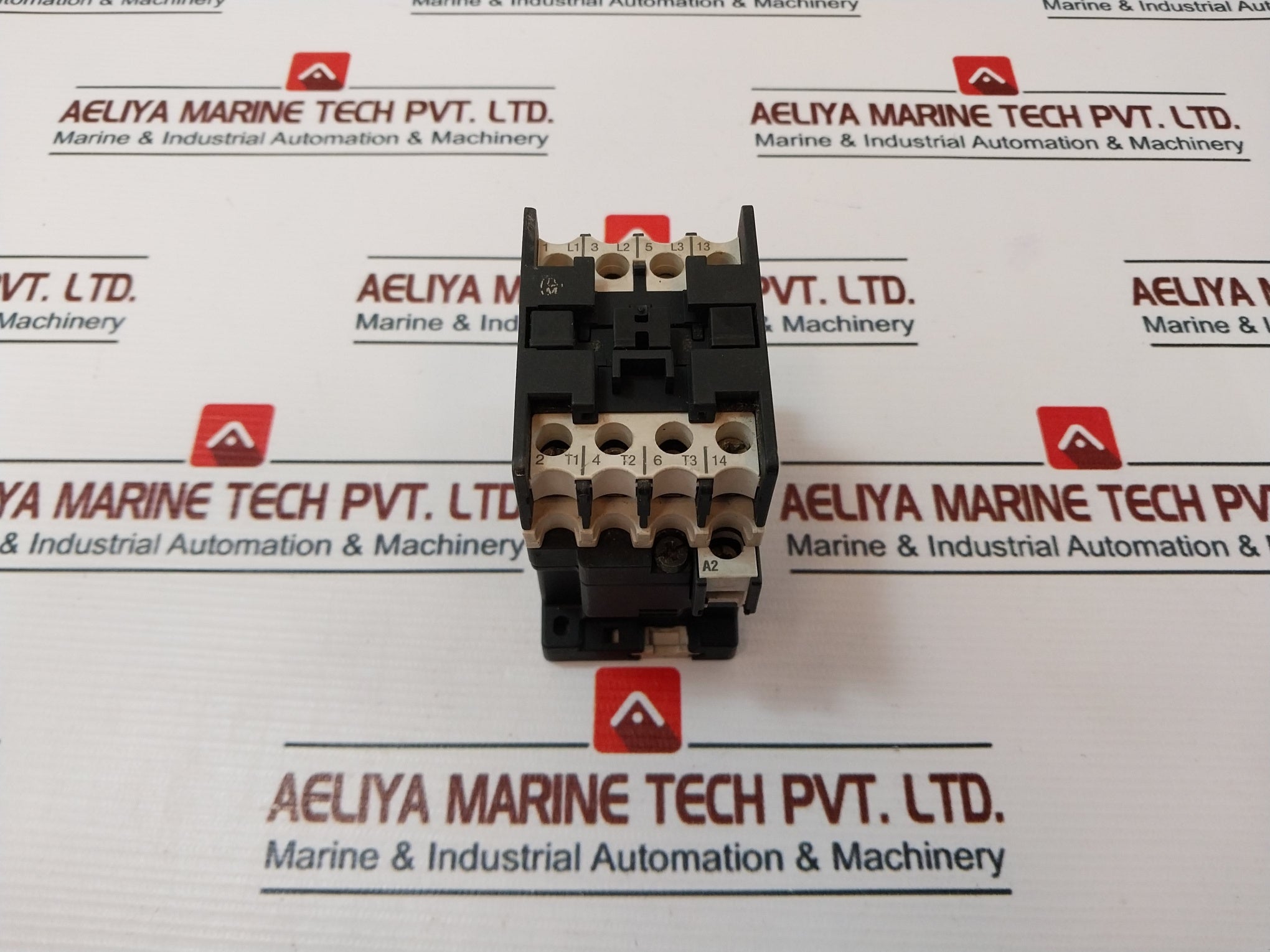 Moeller Dil00M-10 3Ph 3Pole Contactor 230V 50/60Hz