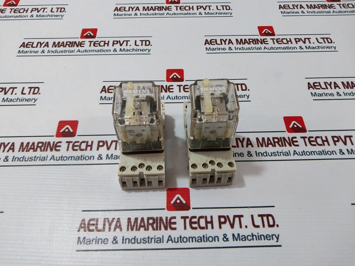 Siemens V23100V9113F206 Plug-in Relay With Base 10A 250V