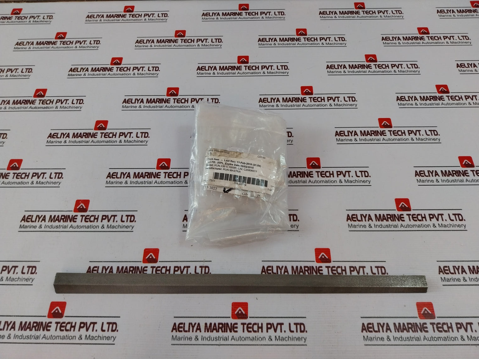 Run Master 33-3022 Gib Square Tool Bit 330 X 1000R