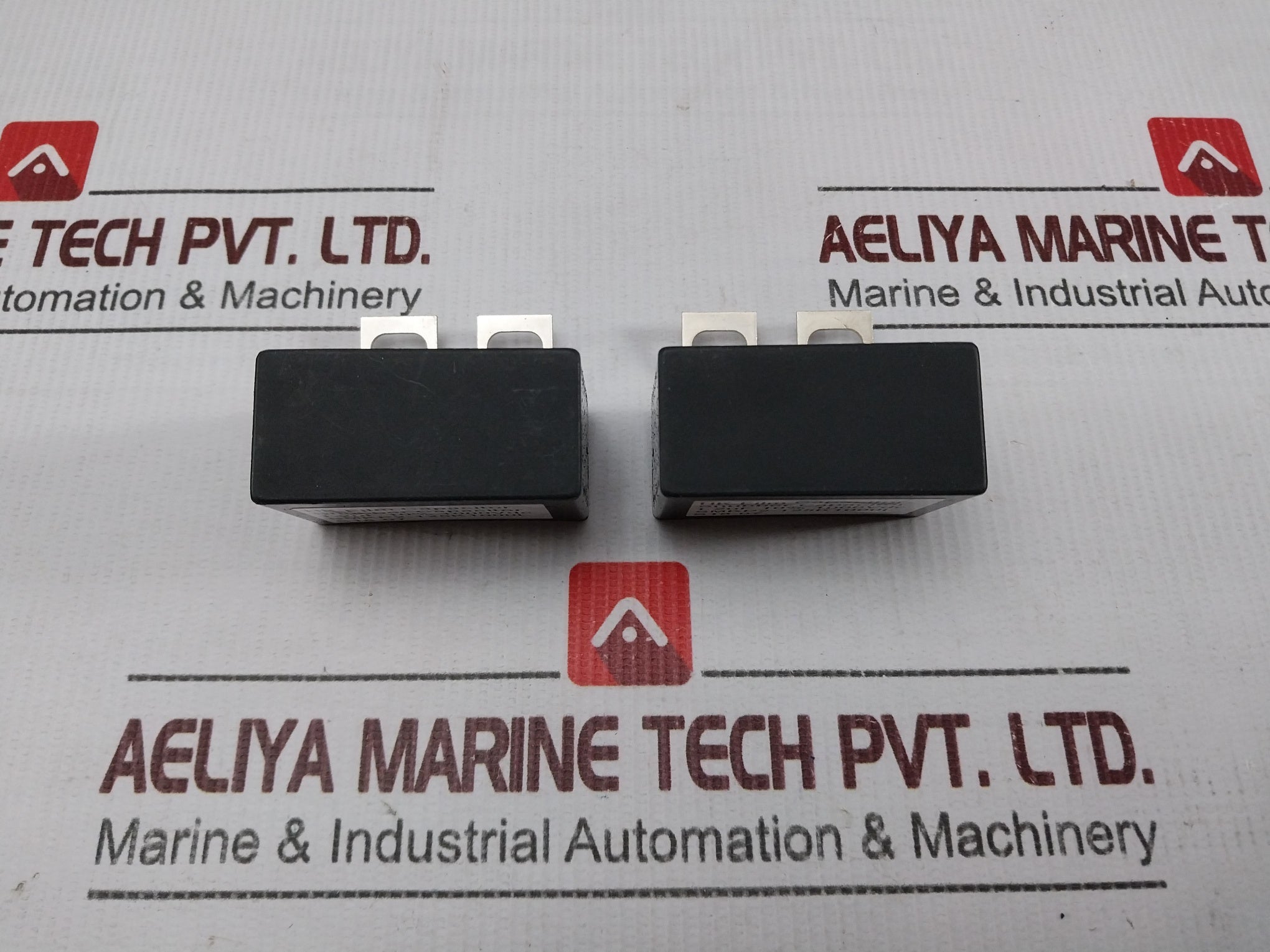 Lot Of 2X HK FILM CAPACITOR SMKP2-125K1000L Snubber Capacitor