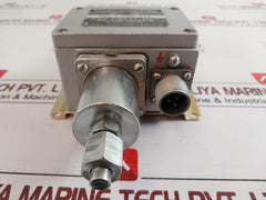 ???-1-??5-03? 0,6...6 Kgf/Cm2 Pressure Difference Relay Sensor