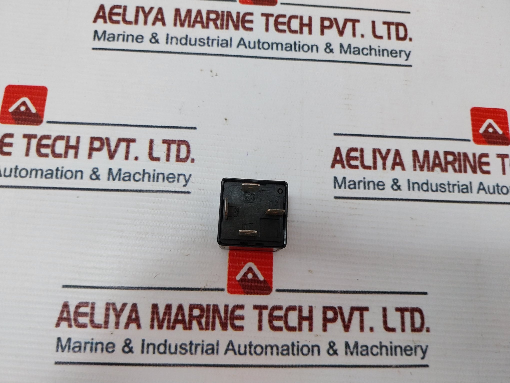 Tyco Vf4-11F11-c06 Automotive Relay 12Vdc 40A
