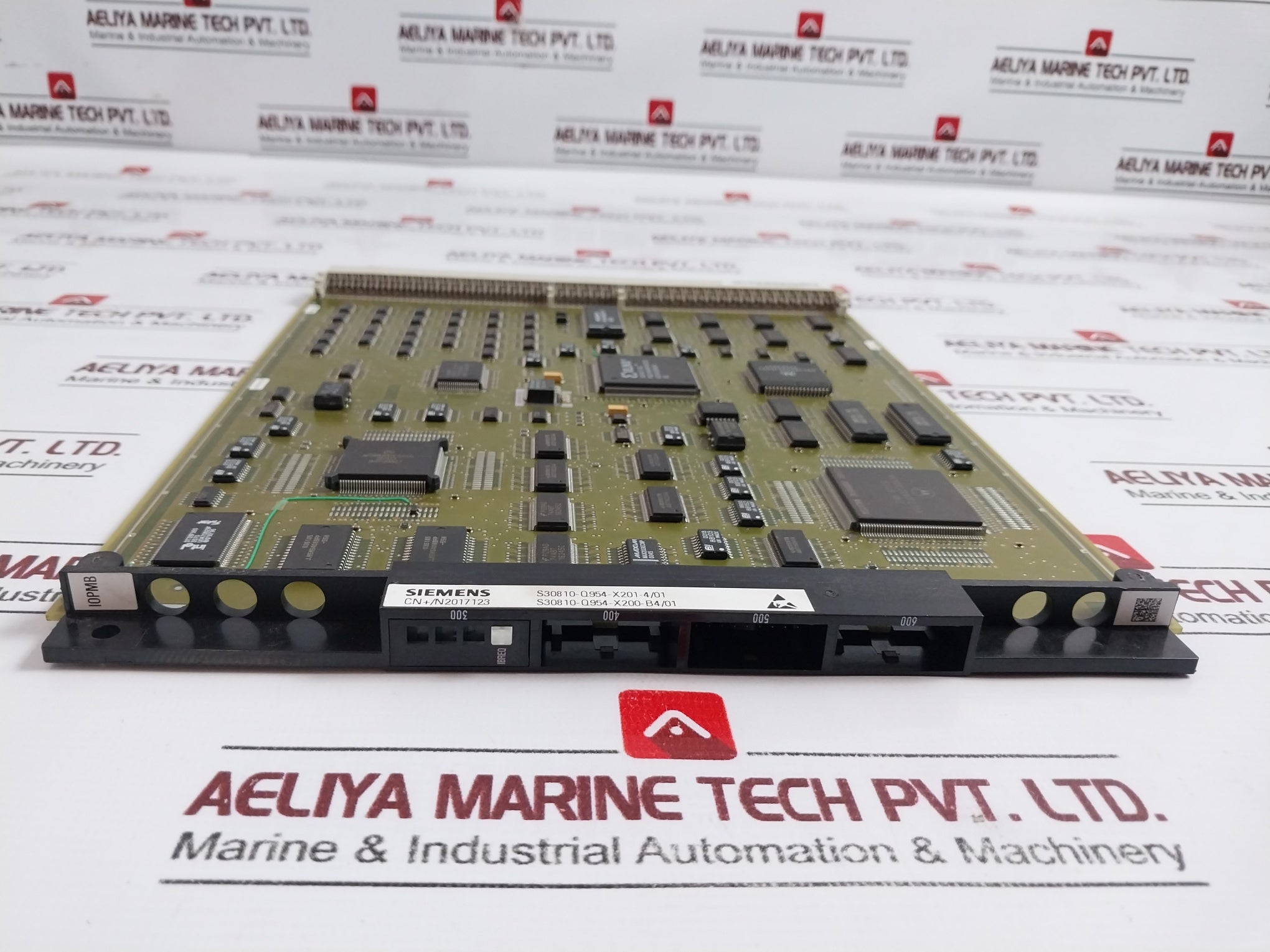 Siemens S30810-q954-x200-b4/01 Spass Hq I/O Msg Bufr Surpass, W30810-q954-d8-5