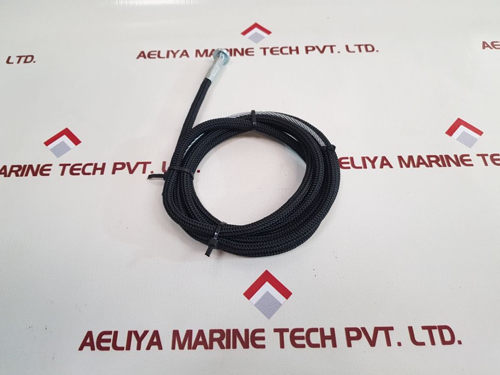 10000843507 Technogym Chest Press Double Cable, 0R000024 - Aeliya Marine Tech