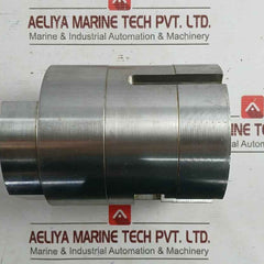 10090687 Metal Coupling Sleeve Industrial Shaft
