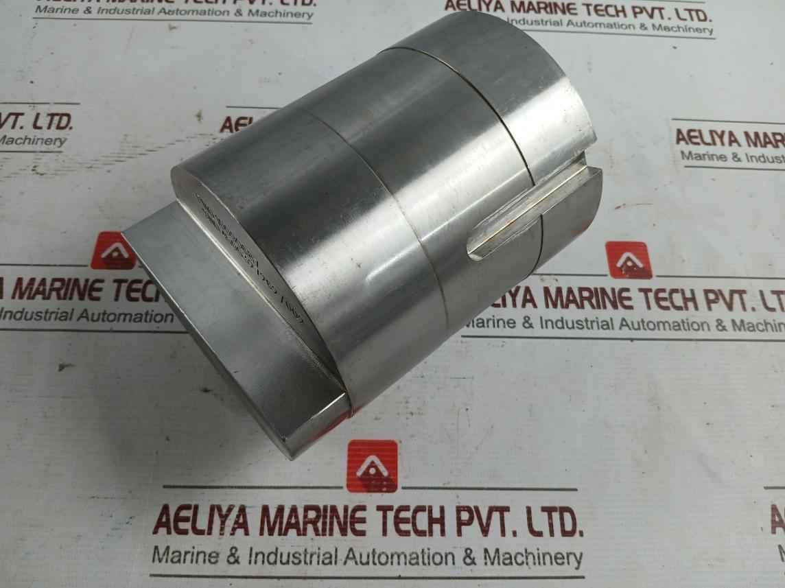 10090687 Metal Coupling Sleeve Industrial Shaft