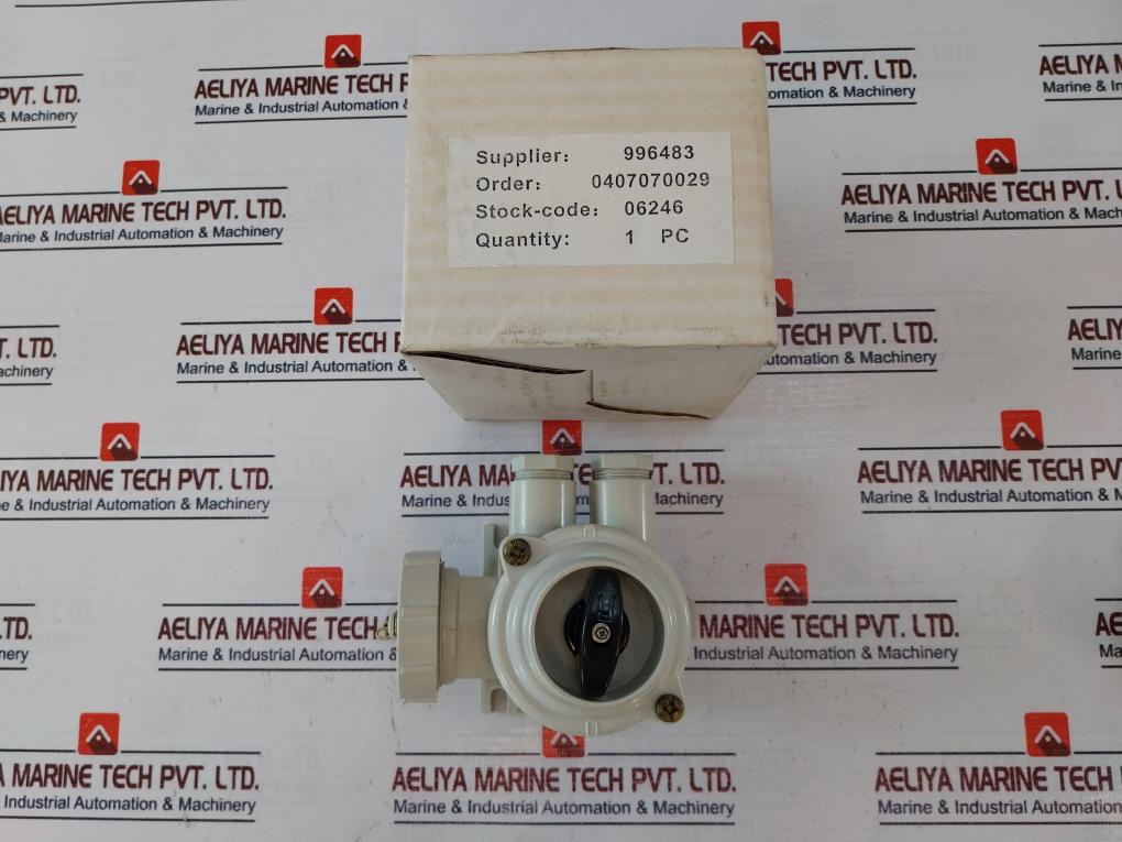 10A 250V Ip56 Socket With Rotary Switch