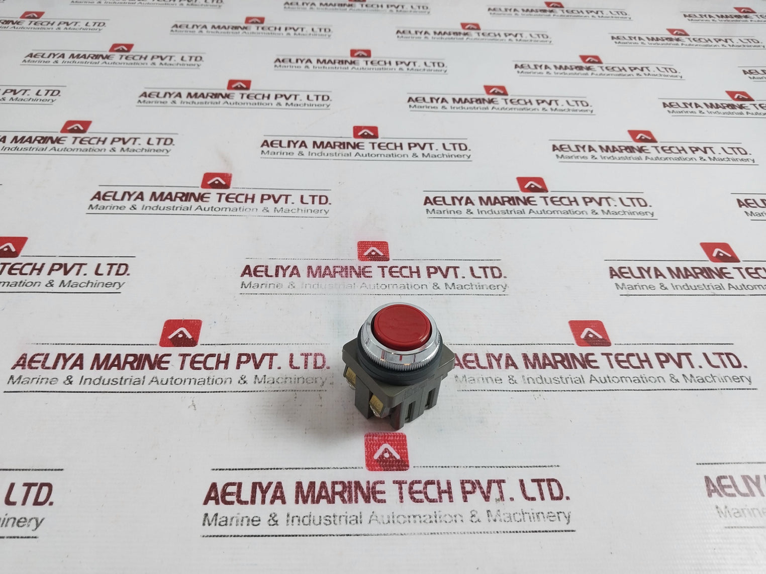 Idec Abn111-r Push Button Switch 41-10650 Ac125V 5A Ac300V 3A
