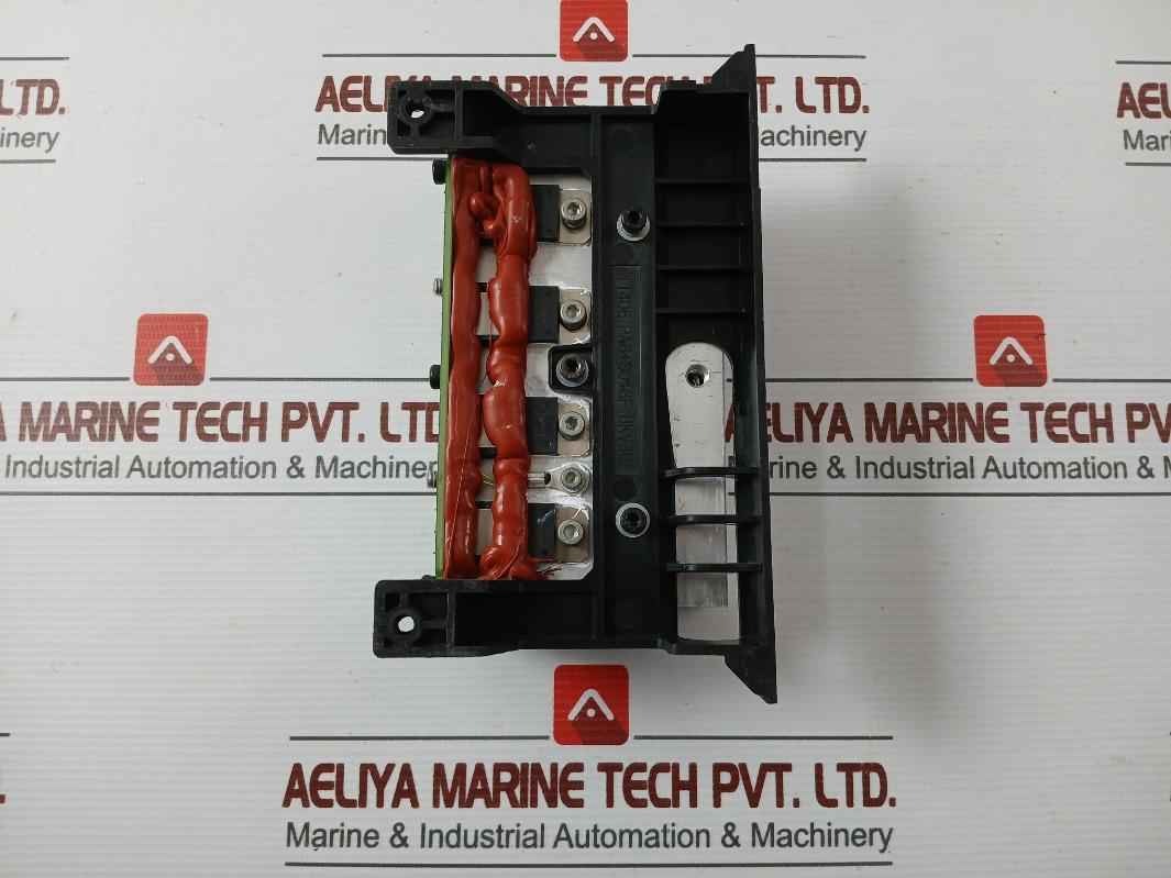 11406 Pa6+30%Gf Bkv30 Victron Energy Lynx Distributor 1403270404C