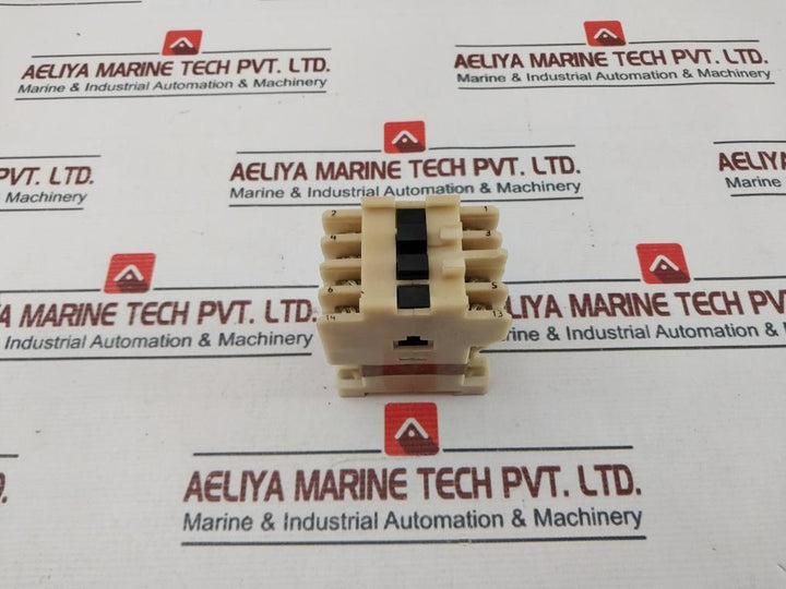 Пм12-010100 Ухл 4б Contactor 220V 50Hz