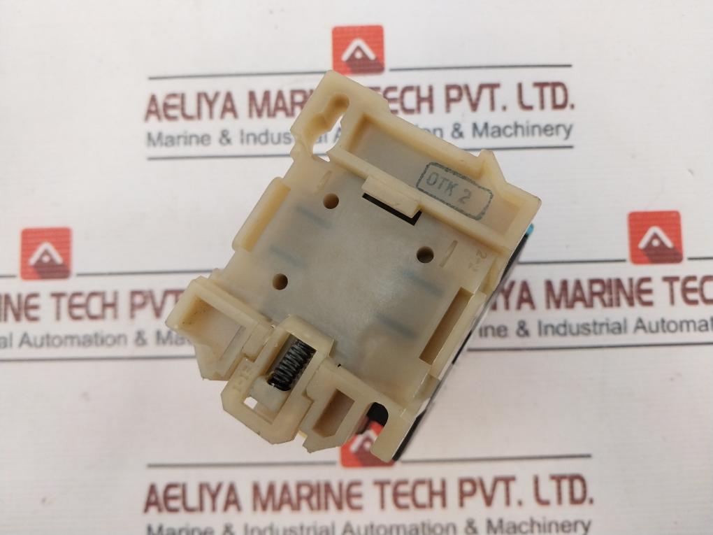 Пм12-025100 Ухл 4в Contactor 220v 50hz