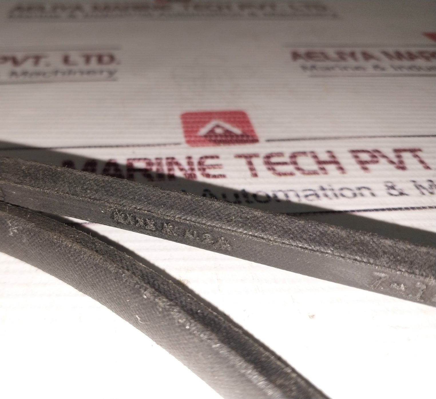 Gates 1420 Truflex Fhp Low Horse-power V-belt 9.5/10Mm X 1065Mm