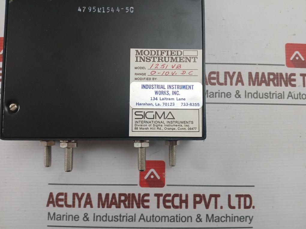 Sigma Dual Panel Meter Part No: 1251Vb, 0-10V.D.C.