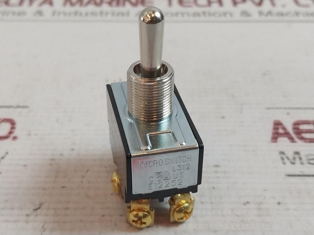 12TS15-7 Micro Switch 125-250 VAC 20A 125 VAC