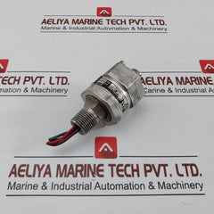130P44C6 B 1000 Psig Adjustable Pressure Switch Brand Itt