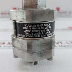 130P44C6 B 1000 Psig Adjustable Pressure Switch Brand Itt