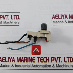 143171 Panel Mount Thermostat 16/250 10-50 C