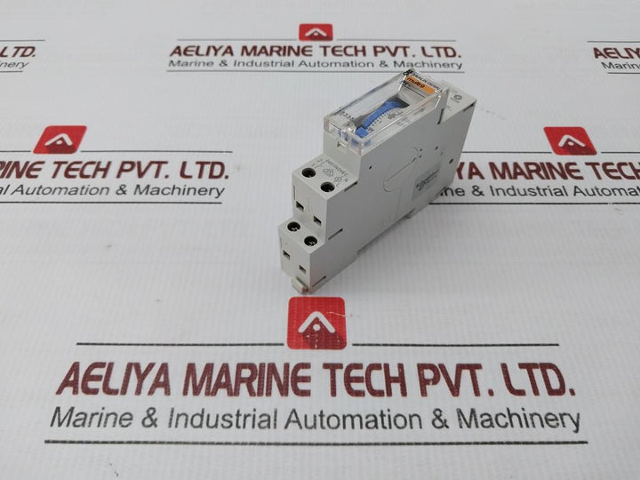 15335 Multi 9 Mechanical Time Switch 230-240V/50-60Hz Merlin Gerin