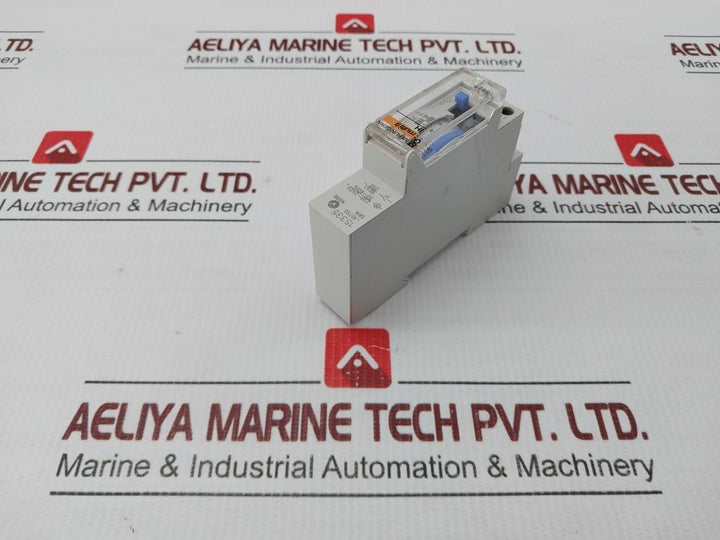 15335 Multi 9 Mechanical Time Switch 230-240V/50-60Hz Merlin Gerin