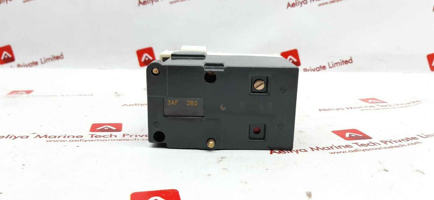 Telemecanique Ca2-fr 141 Controller Time Relay 380V 50Hz 500V New