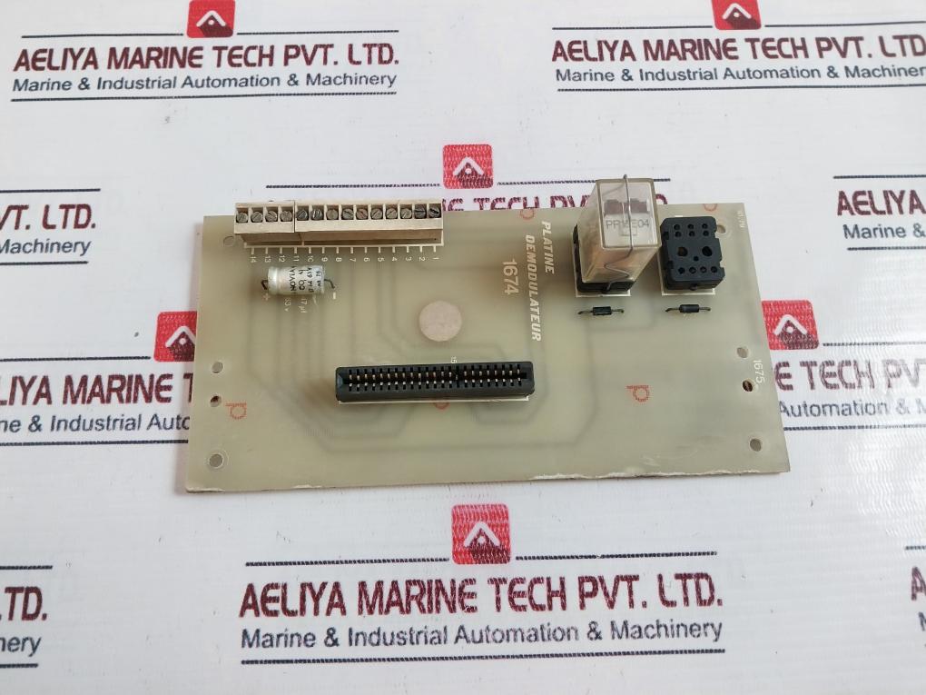 1674 PLATINE DEMODULATEUR Printed Circuit Board